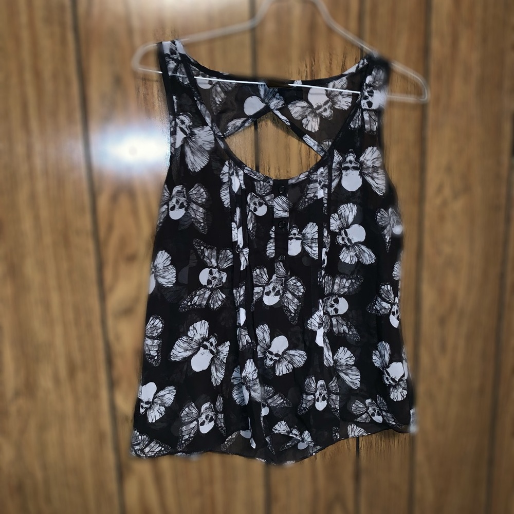 Black skull butterfly tank top